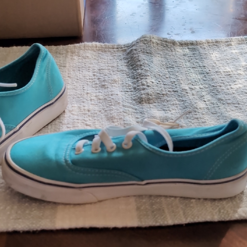 Vans Blue and White Canvas Sneakers Classic Lace-Up - Picture 9 of 12